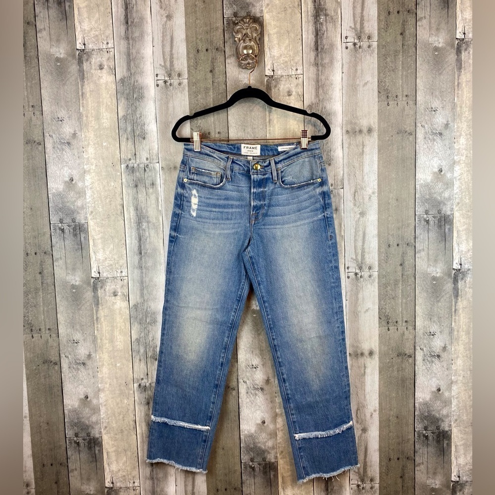 Frame Denim Le Nouveau Straight Jean With Distressed Line Hemline Size 26.